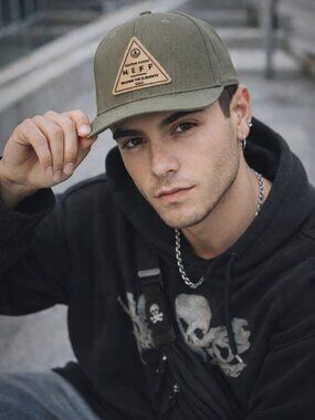 NEFF Olive Green Snapback Hat Triangle Logo Streetwear Cap Y2K Skater Minimal